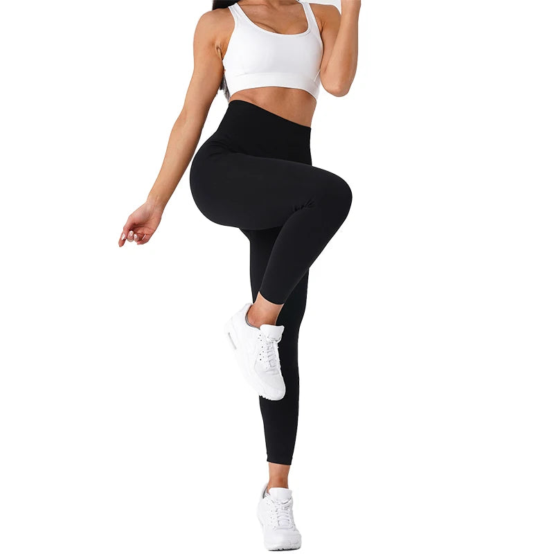 Legging Fitness Lisa sem Costura - NVGTN